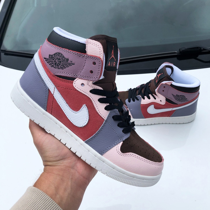 Жіночі кросівки Nike Air Jordan шкіряні персикові коричневі