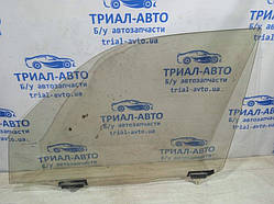 Скло дверей переднє ліве Toyota Land Cruiser 1998-2006 6810260221 (Арт.7567)