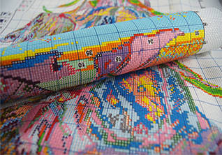 Набори для вишивання.