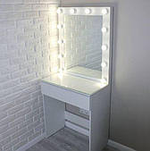 Макіяжний стіл з одним ящиком в білому кольорі