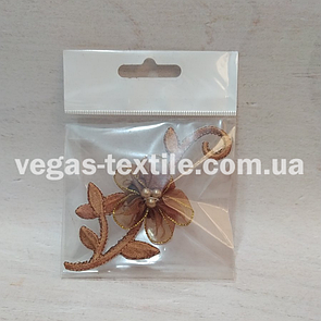 Нашивка на одяг коричневий Квітка