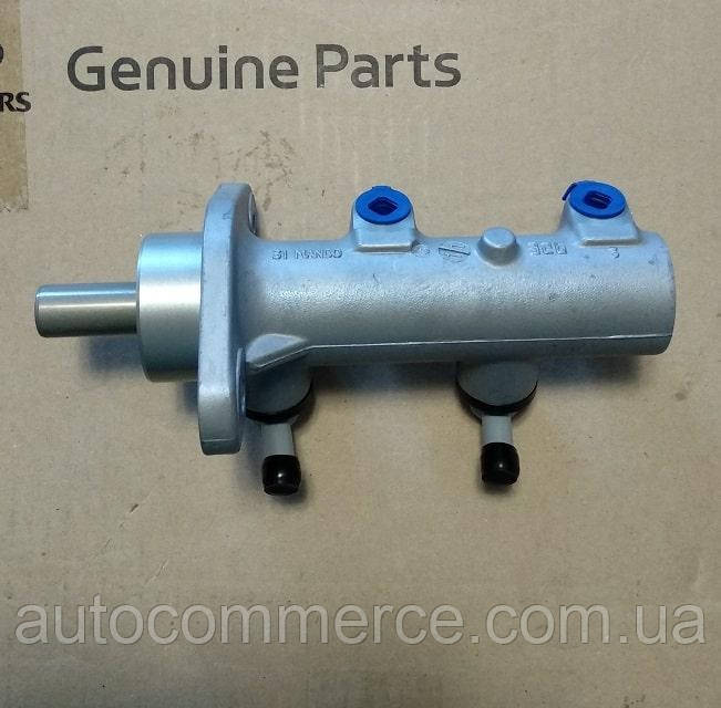 Цилиндр тормозной главный Hyundai HD78, HD65 Е3 Хюндай (586205L000 ...