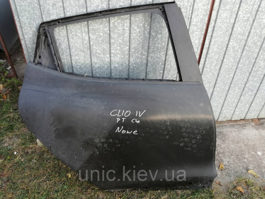 Двері задня права Рено Кліо 4 хетчбек нова (821008626R)