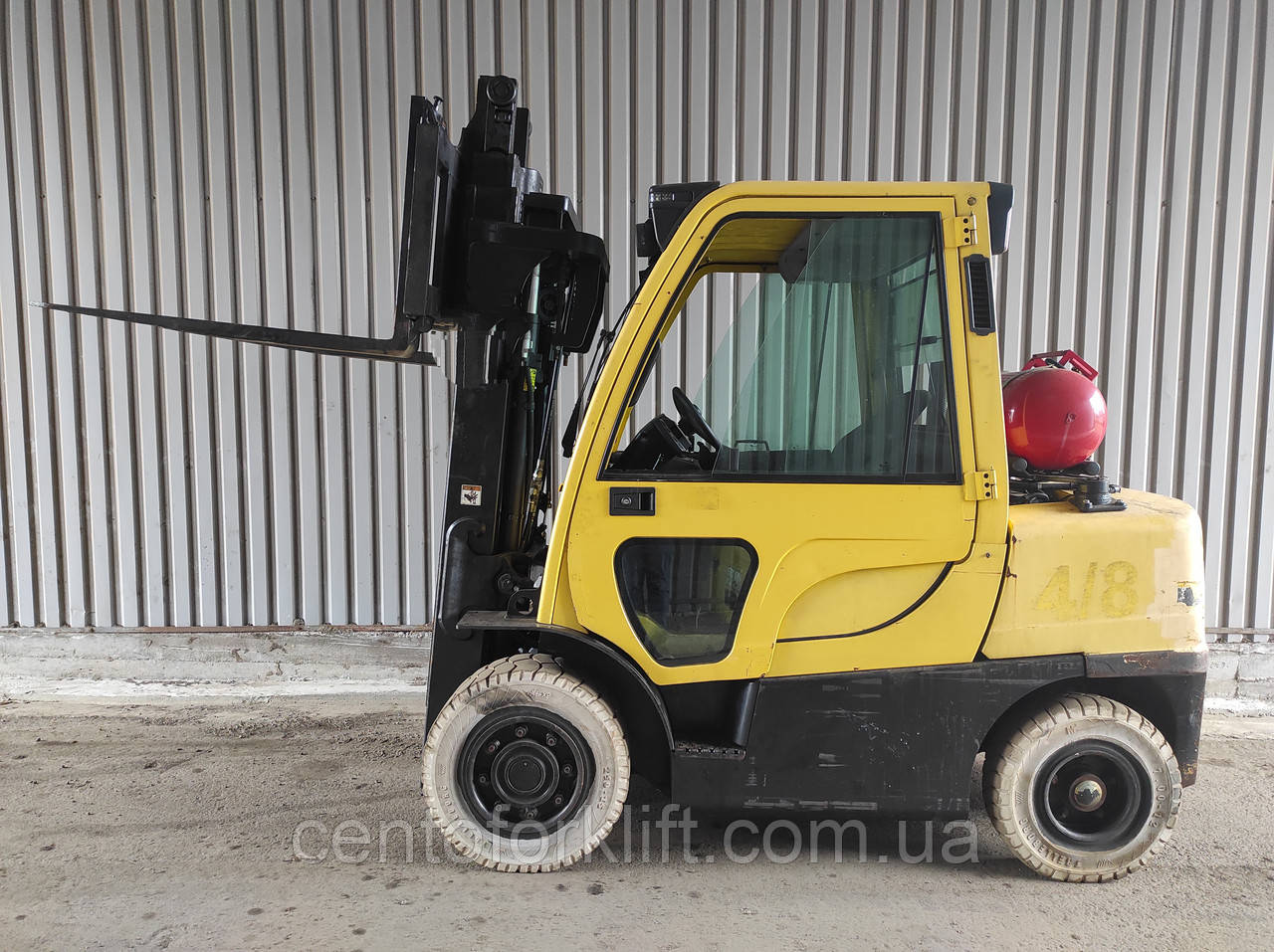 Вилковий навантажувач Hyster 2013 р. 4 тони, газ