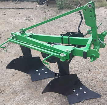 Плуг 2-х корпусний 2-25  ШИП  для мінітрактора