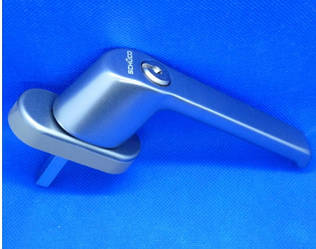 Ручка металопластикового вікна з ключем металік Schuco Standart CT 70 артикул 234635