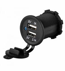 Автомобільна зарядка врізна, Гніздо прикур. врізне 2 USB, 1А/2,1 А, з індикатором з кришкою 12/24В
