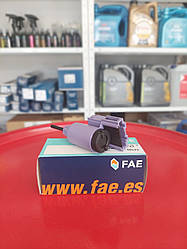 Датчик педалі гальма VW T4/T5 1.9-3.2 V6 95- (4 конт.) — Fae — 24760