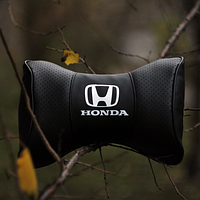 Подушка на подголовник для авто с логотипом Хонда / Honda Черная