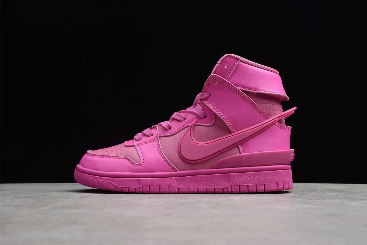 Кросівки жіночі Nike Dunk High / DNK-273