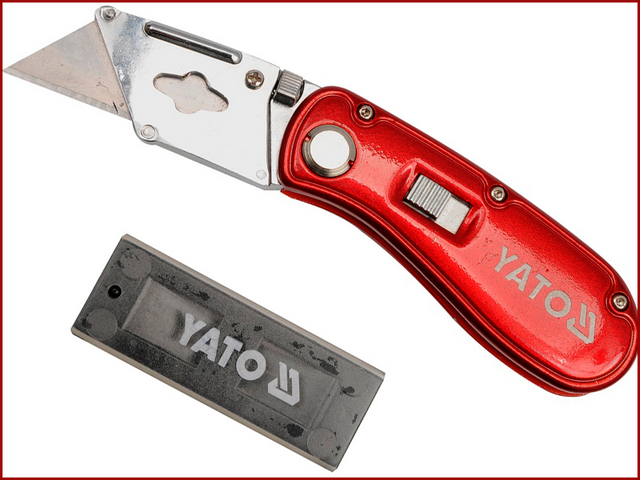 Ніж будівельний трапеція складаний Yato YT-7534