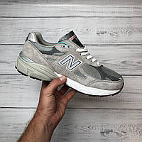 Женские кроссовки New Balance M990