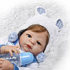 Дитяча реалістична лялька реборн Мальчік.Reborn.Тёма, Вінілова лялька, Новонароджене немовля реборн 57 см Блакитний, фото 5