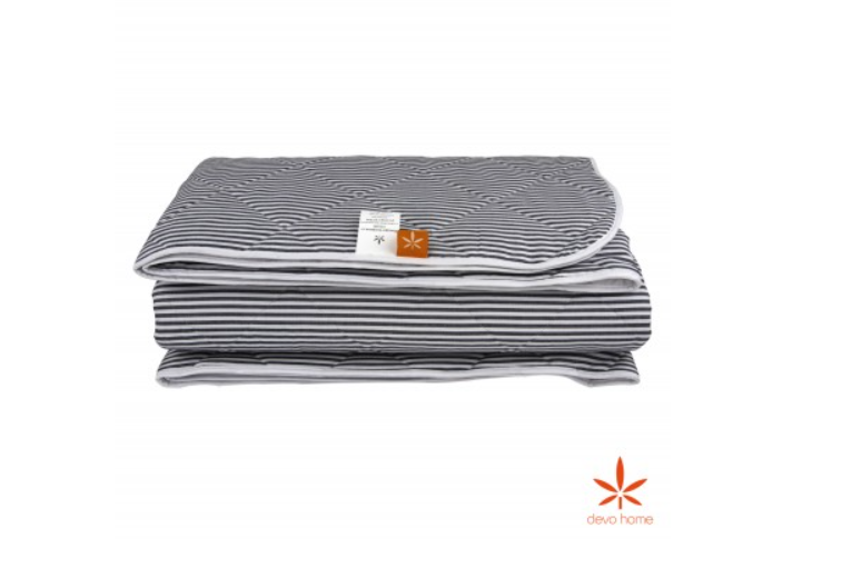 Конопляна полуторна ковдра Stripe DevoHome , 140х205
