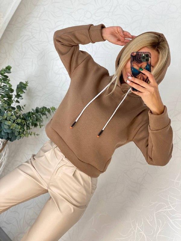 Толстовка жіноча в бежевому кольорі