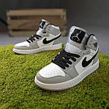 Мужские кроссовки Nike Air Jоrdan 1 Retro Белые с серым, фото 5