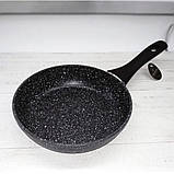 Сковорода з антипригарним мармуровим покриттям 24 см Edenberg EB-3428 Сковорода з литого алюмінію для всіх плит, фото 7