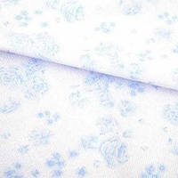 Канва для вышивки Aida 14 белая в голубые розочки, с перламутровым люрексом 30 х 30 см Yeidam (Южная Корея)