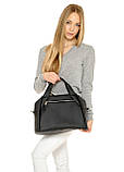 Жіноча спортивна чорна сумка з матовою екошкіра з довгим ремінцем через плече і двома ручками, фото 10