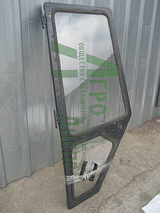 Двері ліві трактора ЮМЗ в зборі (нового образца) 45Т-6708010 СБ