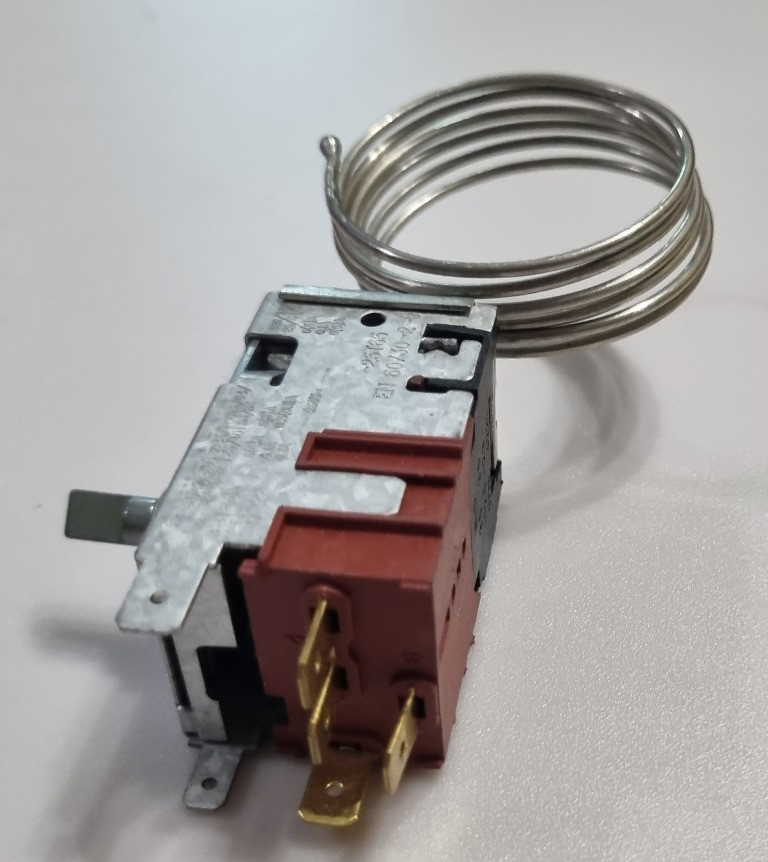 Термостат для двокамерного холодильника 077B6208: продаж, ціна у ...