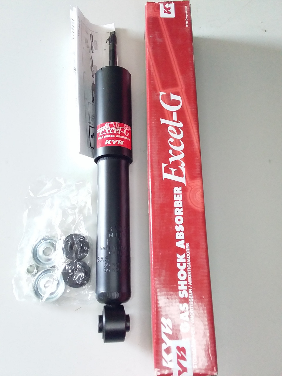 Амортизатор передній на Ваз 2101,2102,2103,2104,2105,2106,2107 KYB (пр-во KAYABA 343097)