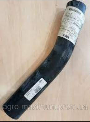 R239739 Патрубок радіатора з'єднувальний нижній, JD, фото 1