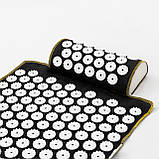 Масажний килимок Аплікатор Кузнєцова + валик масажер для спини/шиї/ніг/стоп/голови/тіла OSPORT (n-0004) Чорно-білий, фото 2