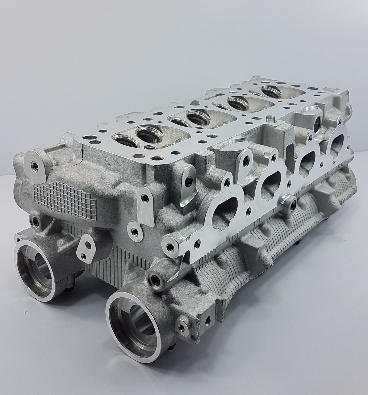 Головка блоку циліндрів після 2006р. (двоканальна) Лачетті 1,6/ Авео 1,6 Корея, фото 1