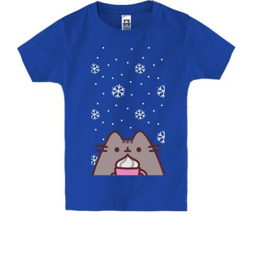 Дитяча футболка з пухнастим котом і снігом