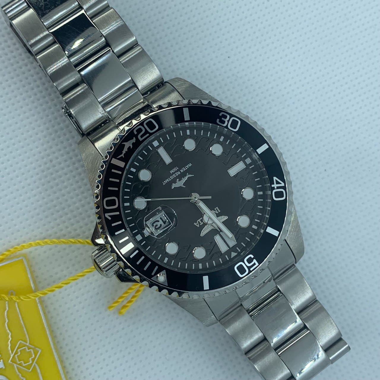 Invicta 30018 deals
