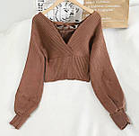 Короткий в'язаний светр жіночий на запах з об'ємним рукавом (р 42-46) 68041215, фото 4