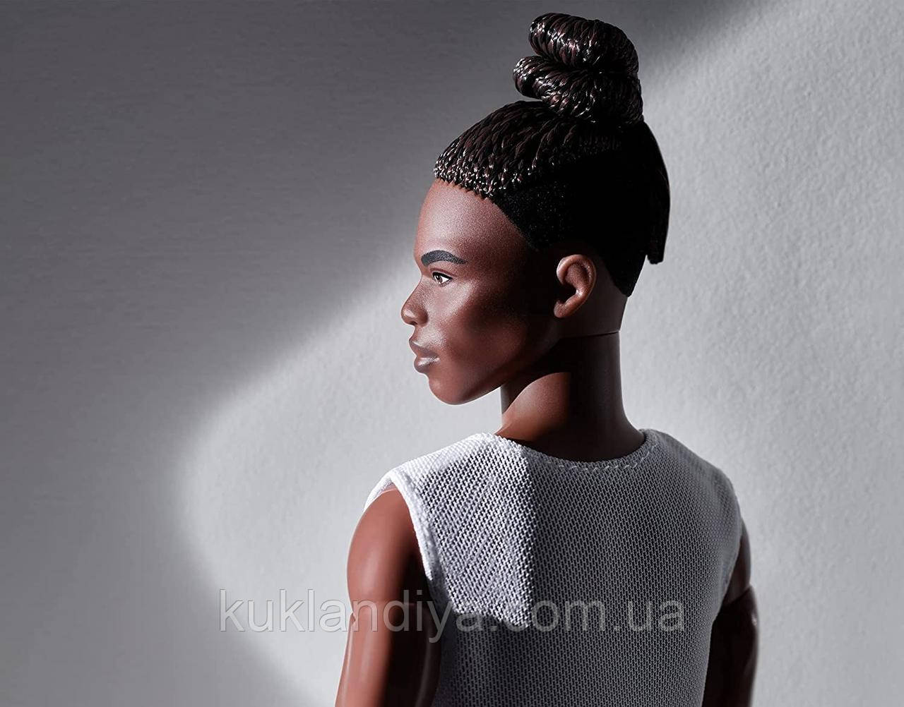 Лялька колекційна Барбі Looks Кен брюнет з косами та зачіскою у формі пучка #4 (GXL14), фото 1