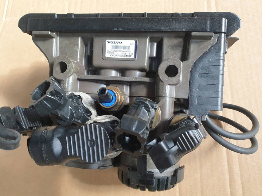 3354582906_w1280_h640_kran-