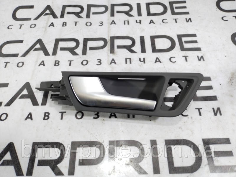 Ручка дверей внутрішня Audi Q5 задн. лев. (б/у)