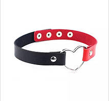 Чокер-жерельє двоколірний чорно-червоний із металевим серцем