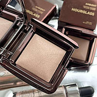 Пудра для обличчя Hourglass Ambient Lighting Hourglass Powder Light Dim 1.3 g