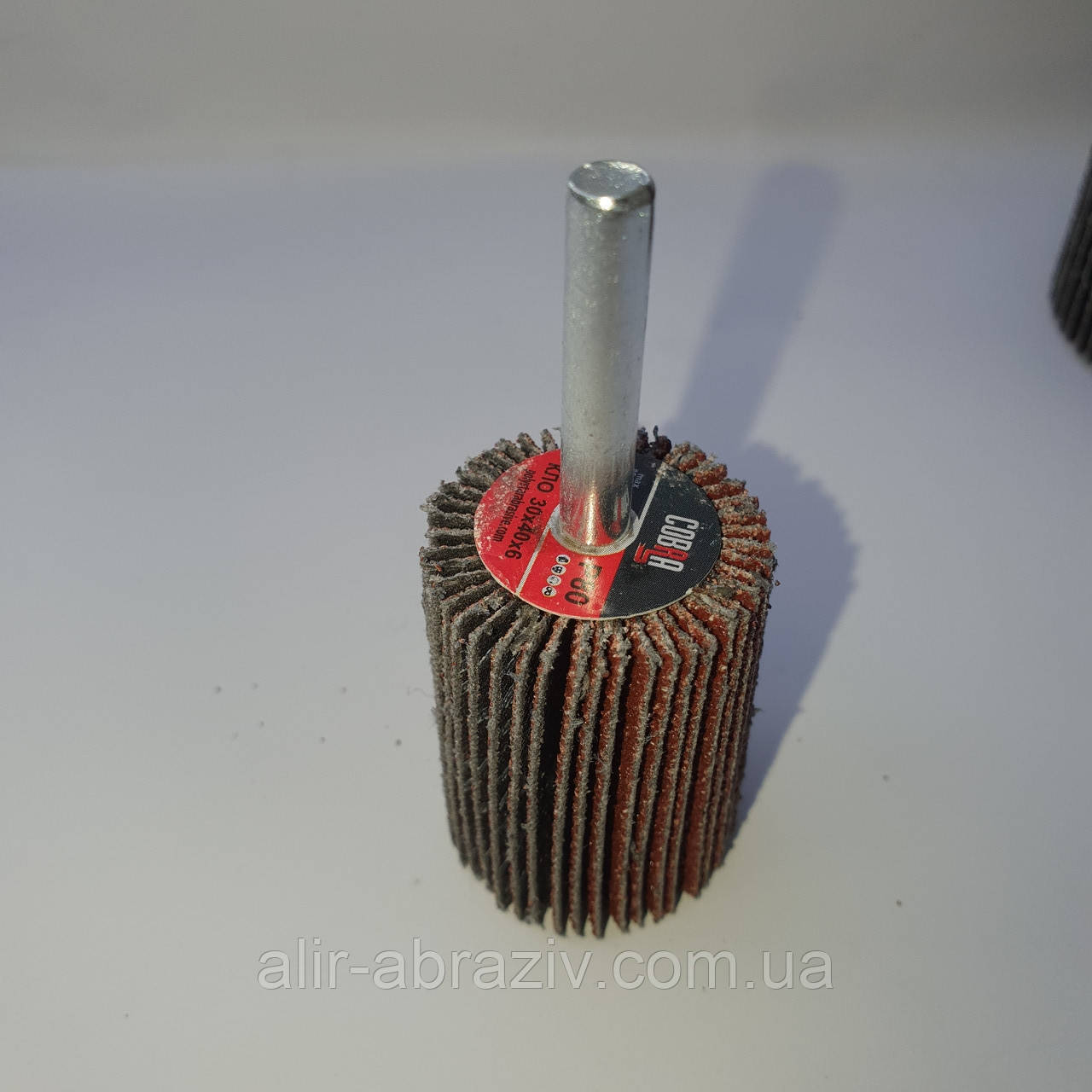 Головка шлифовальная на оправке 30х40х6 P40 Cobra