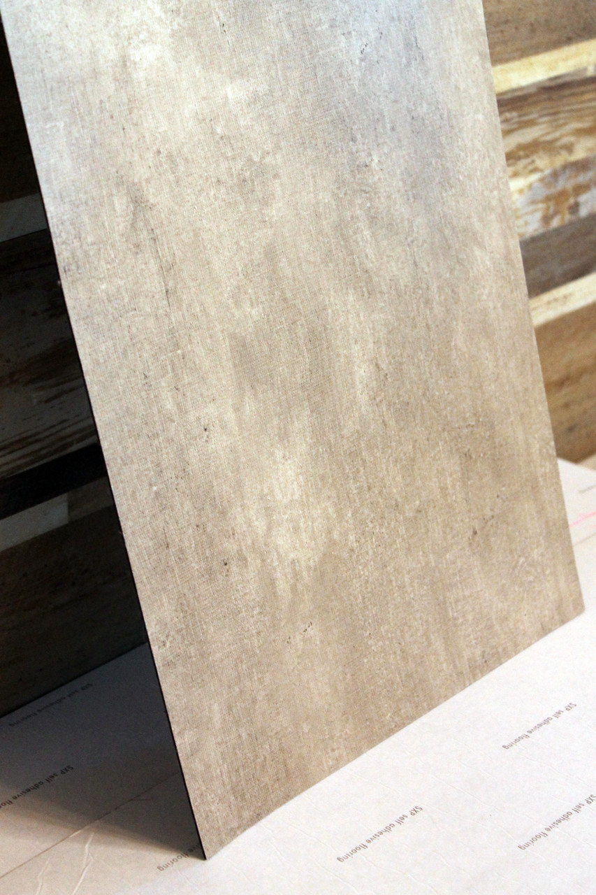 Самоклеющаяся плитка Потертый серый бетон матовая ПВХ винил ламинат декор стен 1 кв.м 6шт (СВП-114-М) - фото 6 - id-p1462401194