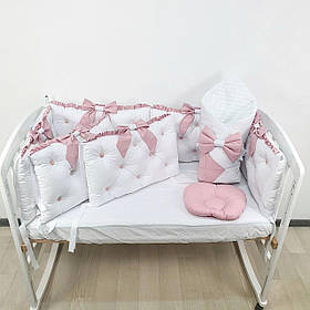 Набір постільної білизни в дитячу ліжечко: ковдра трансфомируется у конверт на виписку