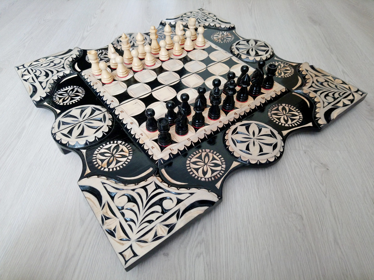 Ексклюзивні шахи ручної роботи