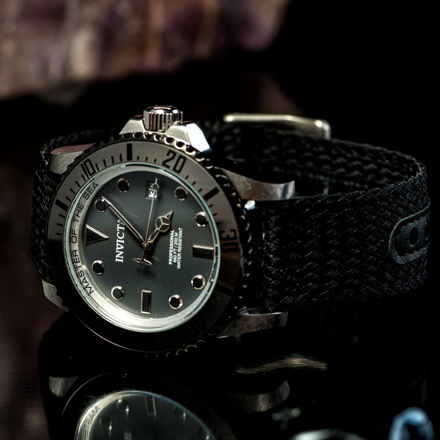 Invicta model 31485 hot sale