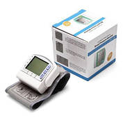 Цифровой тонометр на запястье Blood Pressure Monitor CK-102S/ аппарат для измерения давления и пульса