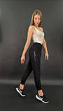 Жіночі спортивні штани чорні Утеплені штани джогери жіночі тринитка SK 0044 бежеві, фото 2