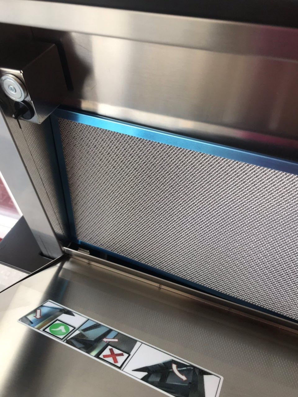 Встроенная вытяжка кухонная AEG DH1690-M в столешницу, островная ...