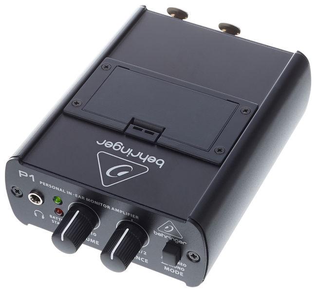 Підсилювач для моніторів Behringer POWERPLAY P1