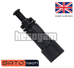 Датчик стоп сигналу Movano, Vivaro, Logan 1, Primastar, Kangoo, Master 2, Clio 2, Trafic 2 SATO tech E211002