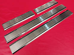 Накладки на пороги Renault Megane 4