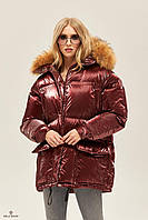 Красивая модная женская зимняя куртка с меховой опушкой