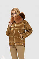 Шикарная женская зимняя куртка из лаковой плащевки с меховой опушкой